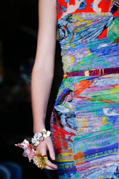 Look 94